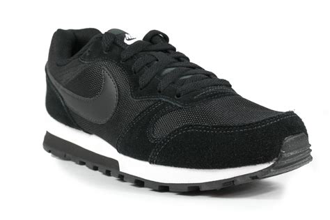 nike helemaal zwart dames|nike dames sneakers zwart.